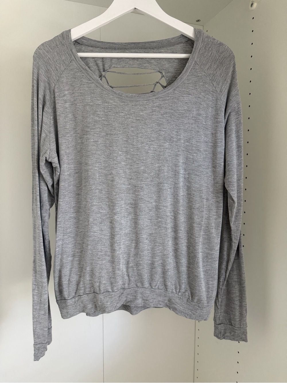 Carbon38 Gray Shredded Open Back Long Sleeve Top Women’s M Made in USA
